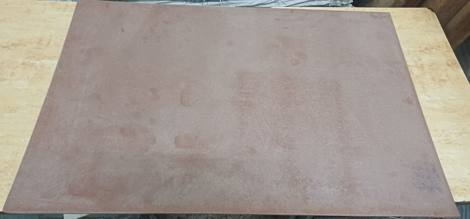 High-Voltage Insulating Mats